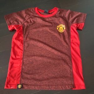 Manchester United Official Kids Jersey. Size 12/13